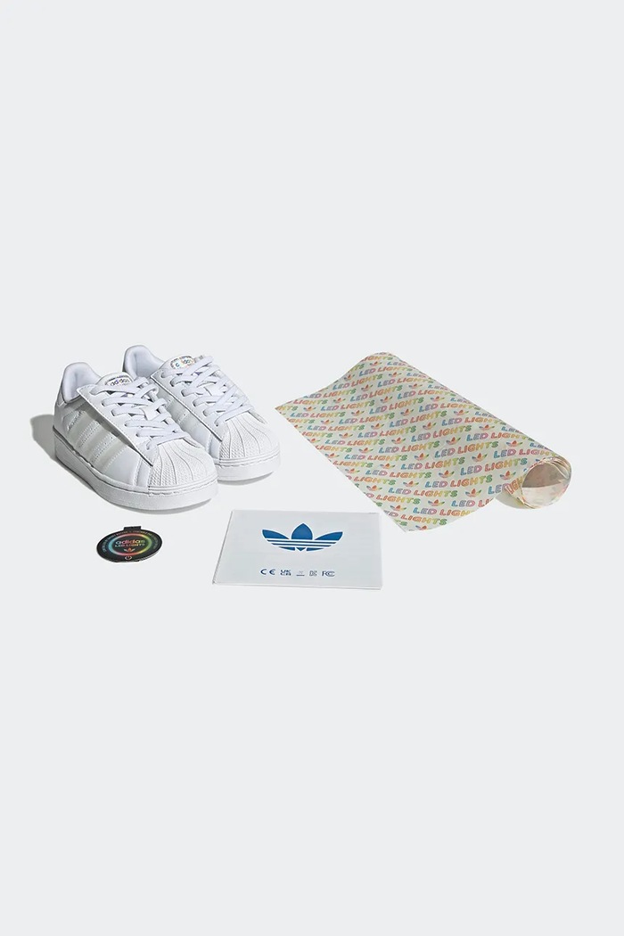 Detské tenisky adidas Originals SUPERSTAR LED LIGHTS JQ6419