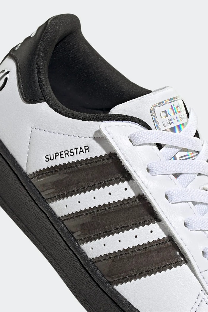 Detské tenisky adidas Originals SUPERSTAR LED LIGHTS JS1290