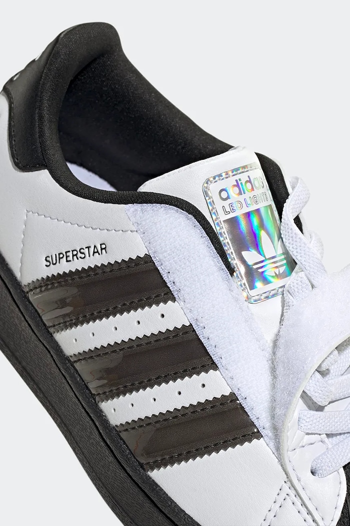 Detské tenisky adidas Originals SUPERSTAR LED LIGHTS JS1290