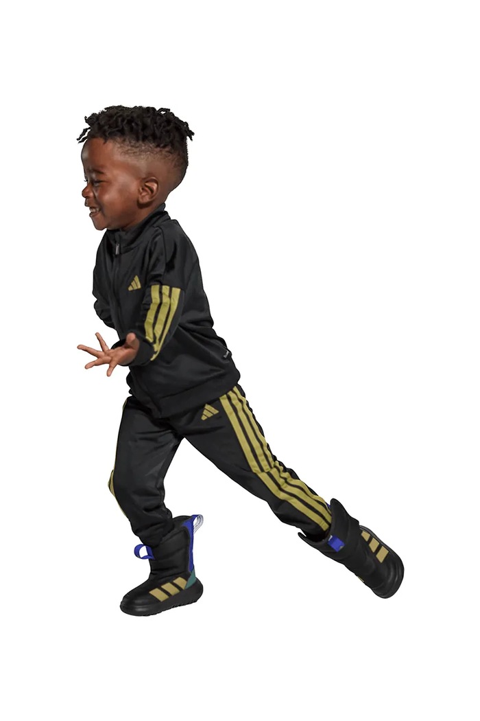 Детски зимни обувки adidas Winterplay JR9268