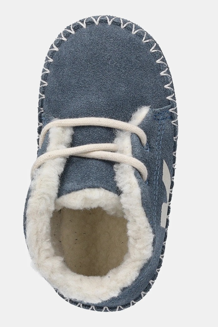 Veja pantofi din piele întoarsă pentru bebe Baby Winter Light ZZ albastru BA0321028C