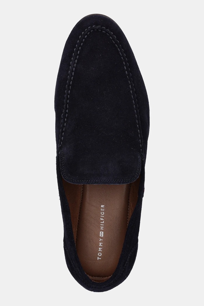 Semišové mokasíny Tommy Hilfiger TH FLEXIBLE SUEDE LOAFER tmavomodrá FM0FM05496