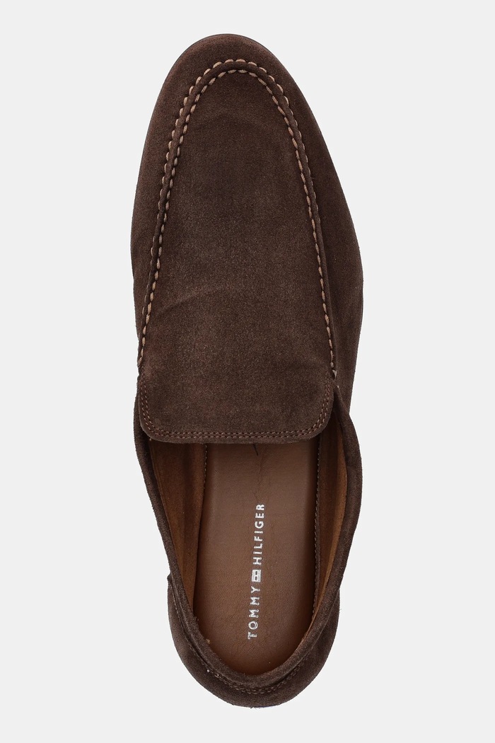 Semišové mokasíny Tommy Hilfiger TH FLEXIBLE SUEDE LOAFER hnedá FM0FM05496