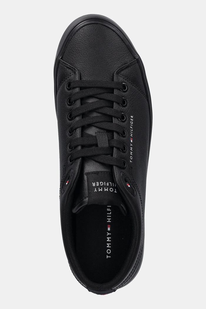 Sneakers Tommy Hilfiger TH HI VULC CORE LOW LTH II ESS μαύρο FM0FM05511