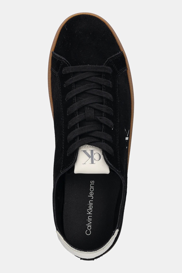 Semišové tenisky Calvin Klein Jeans LOW PROFILE CUPSOLE SU čierna YM0YM01321