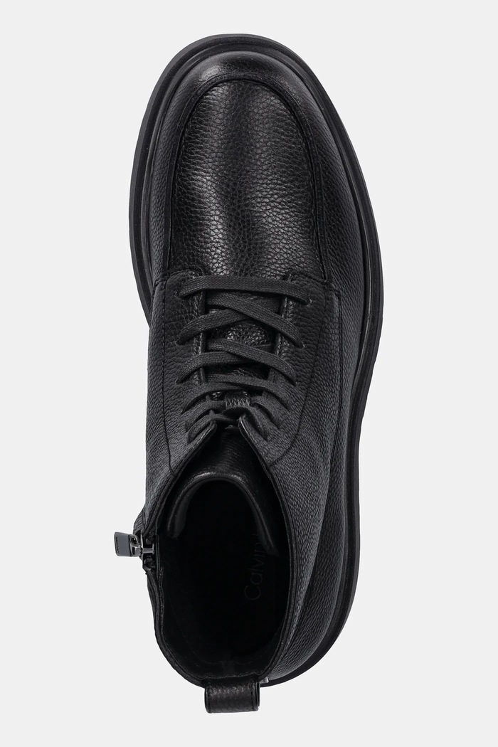 Kožené členkové topánky Calvin Klein COMBAT ESS LACE UP APRON LTH W čierna YM0YM01375