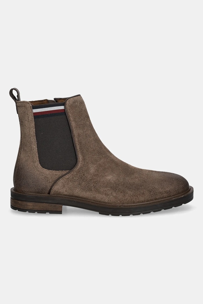 Semišové topánky chelsea Tommy Hilfiger CLEATED HILFIGER SUEDE CHELSEA FM0FM05560 hnedá AW25