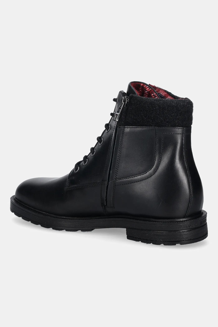 Cipők Tommy Hilfiger bőr bakancs CLEATED HILFIGER W LTH BOOT FM0FM05562 fekete