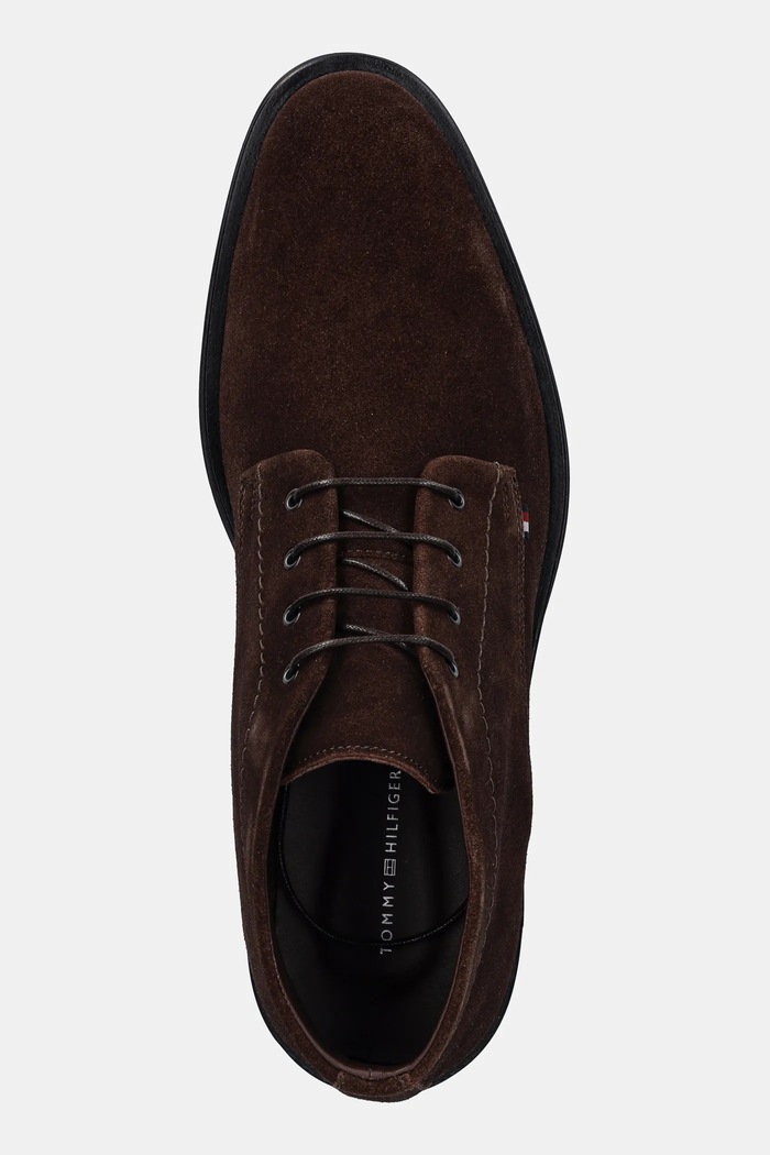 Semišové členkové topánky Tommy Hilfiger CORPORATE HILFIGER SDE BOOT hnedá FM0FM05579