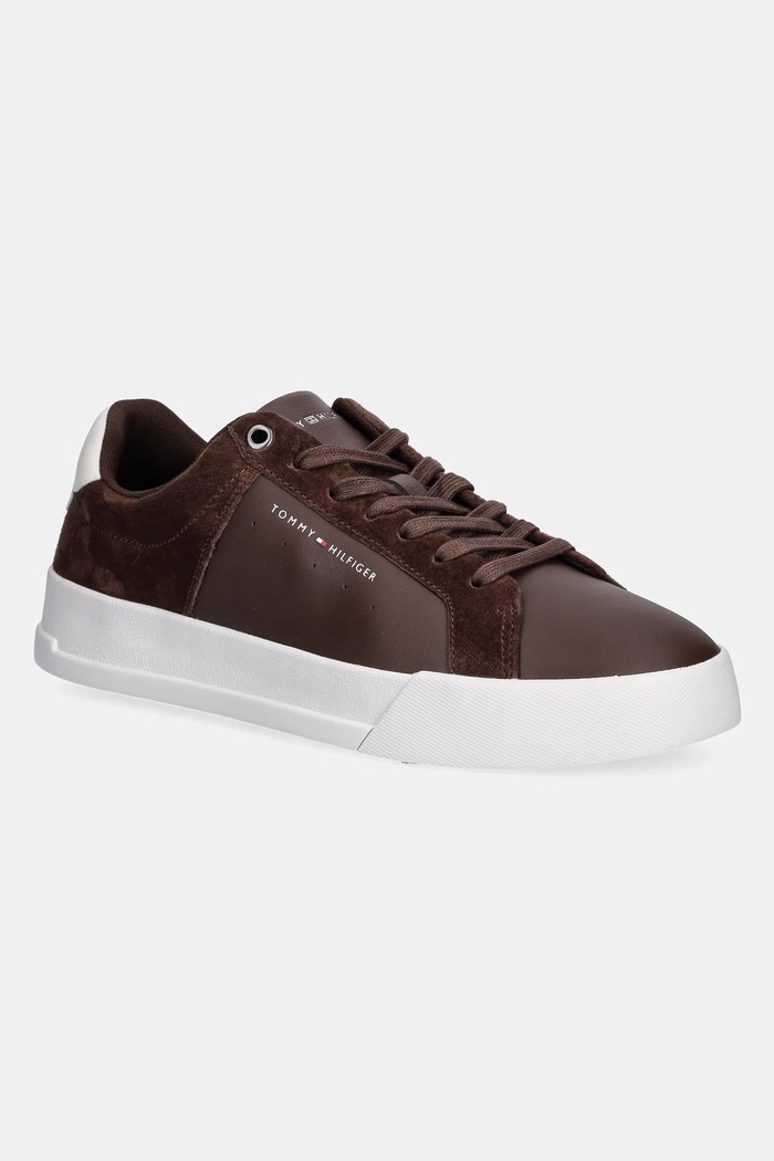 Δερμάτινα sneakers Tommy Hilfiger TH COURT MIX NUBUCK δέρμα σαμουά καφέ FM0FM05634