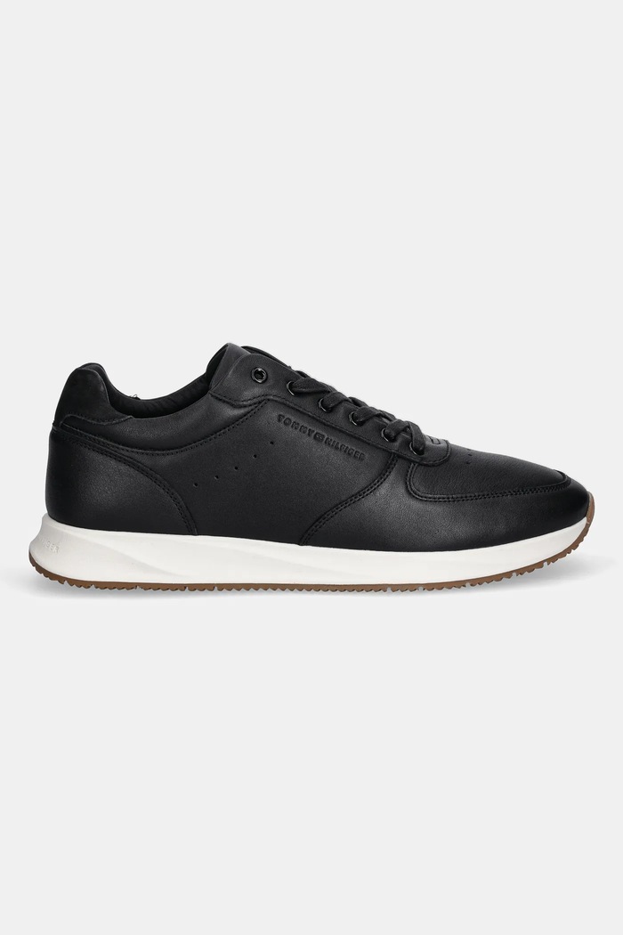 Kožené tenisky Tommy Hilfiger PREMIUM LEATHER HYBRID FM0FM05700 čierna AW25