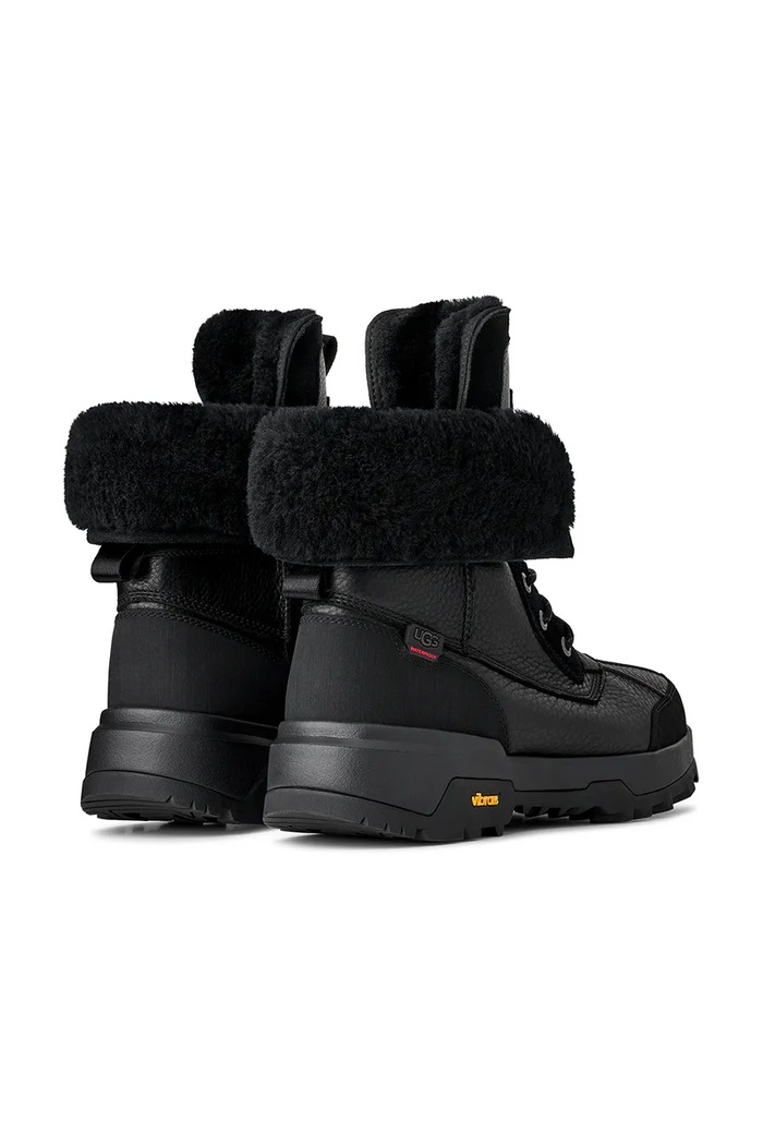 Obutev Čevlji UGG Adirondack Boot XXV 1170770.BLK črna