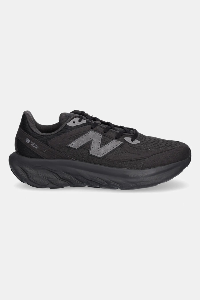 Bežecké topánky New Balance UTRN UTRNAB čierna AW25