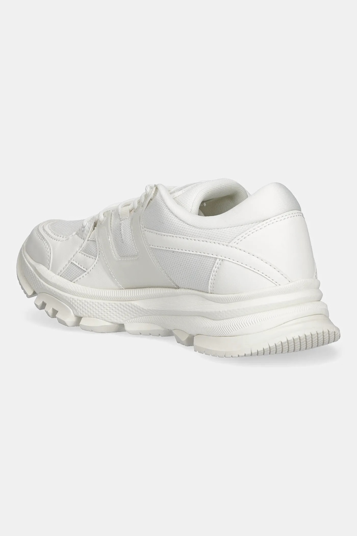 Obuv Tenisky Armani Exchange XM001678.AF19226.U0009 biela