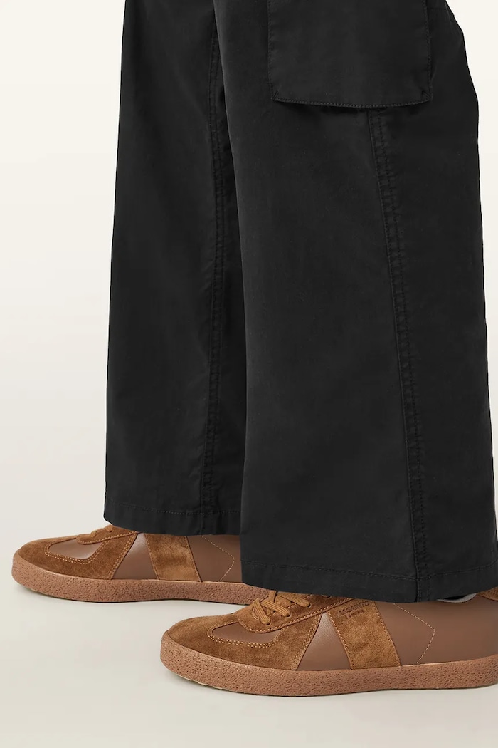 Шкіряні кросівки AllSaints JAIMEE LOW TOP M052FB.BRN