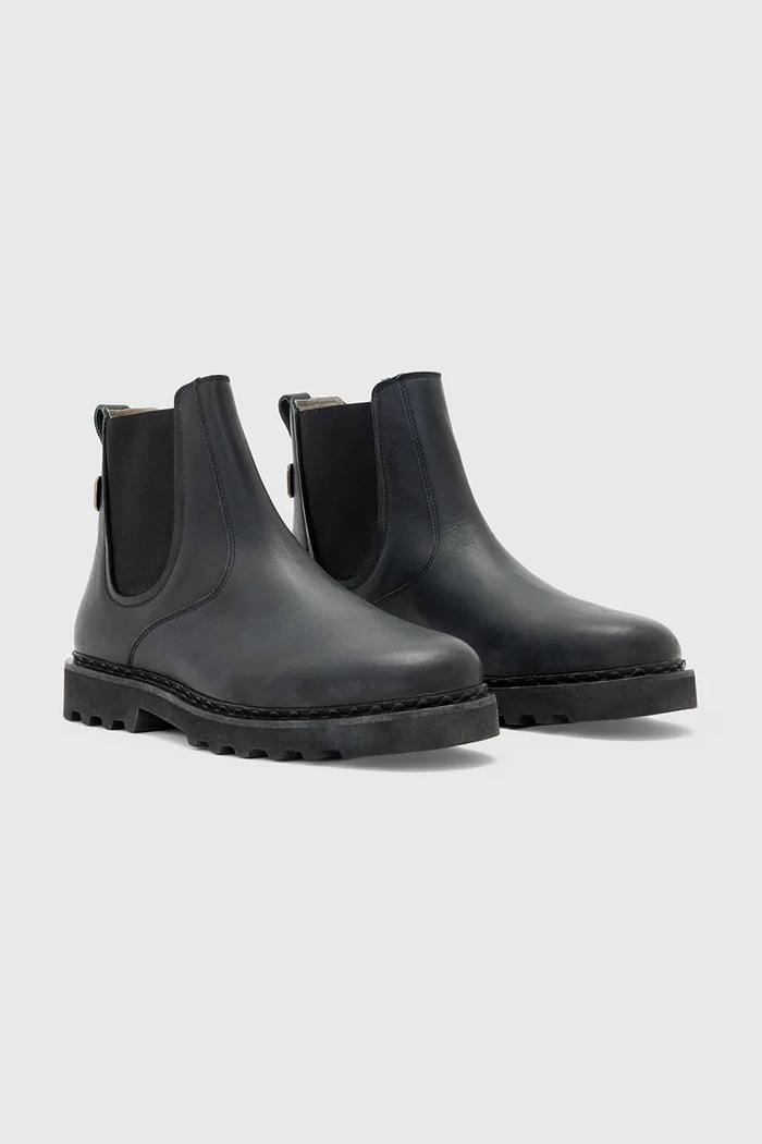 Členkové topánky AllSaints Skiff Chelsea Boot M025FD čierna AW25