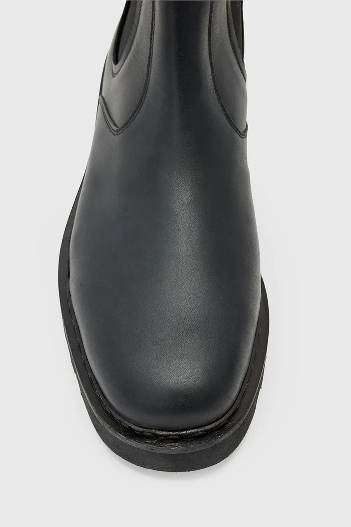 Členkové topánky AllSaints Skiff Chelsea Boot M025FD čierna
