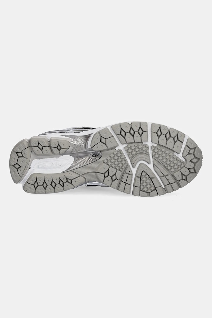 Маратонки New Balance 1906 U1906RCL сив