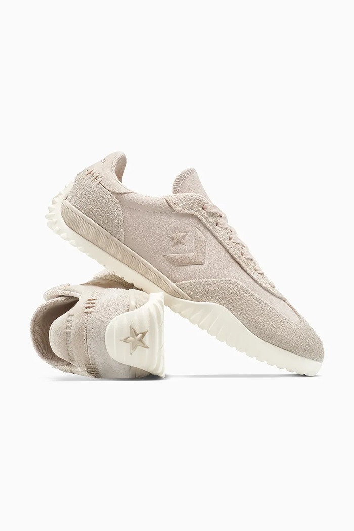 Велурени маратонки Converse Run Star Trainer бежов A13058C