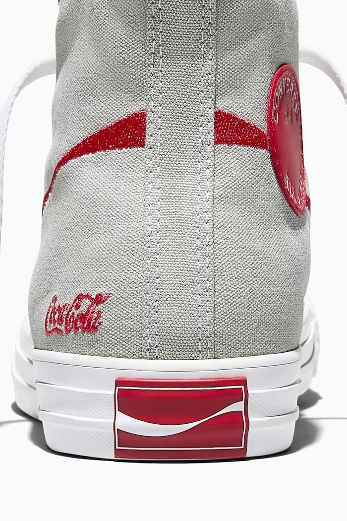 Kecky Converse Converse x Coca-Cola Chuck Taylor All Star A18436C šedá