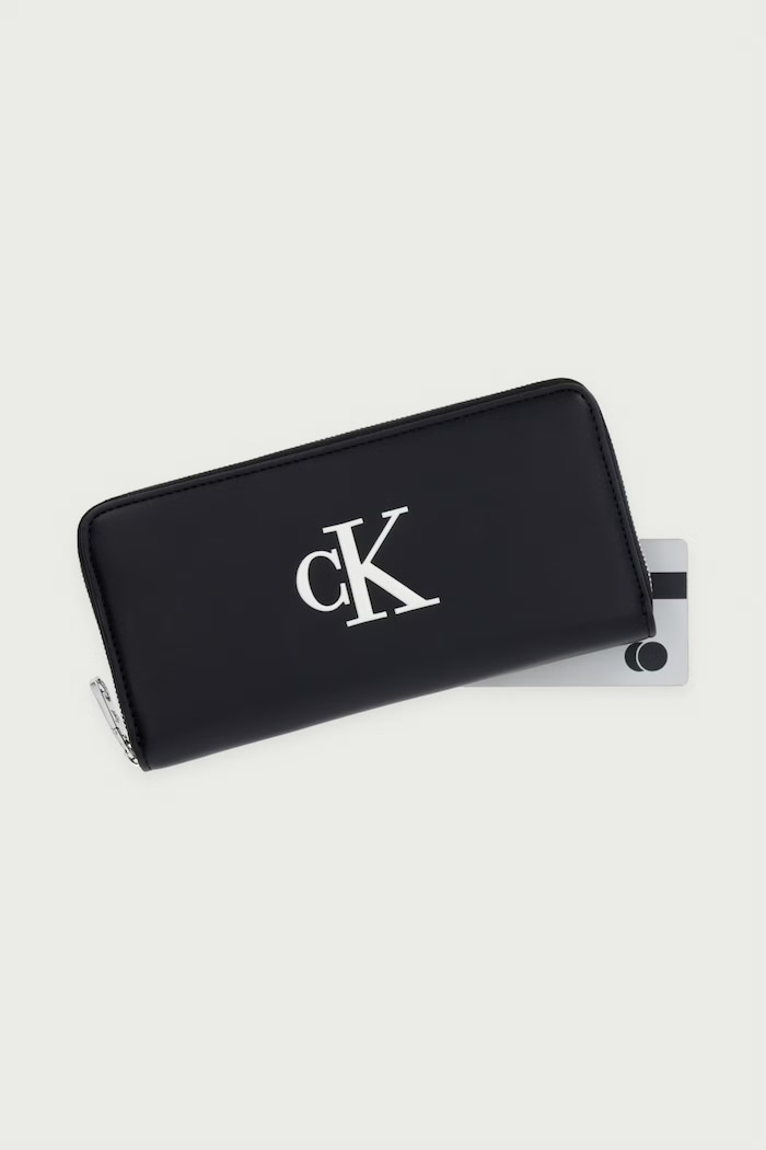 Calvin Klein portfel damski z imitacji skóry czarny LV04F1077G