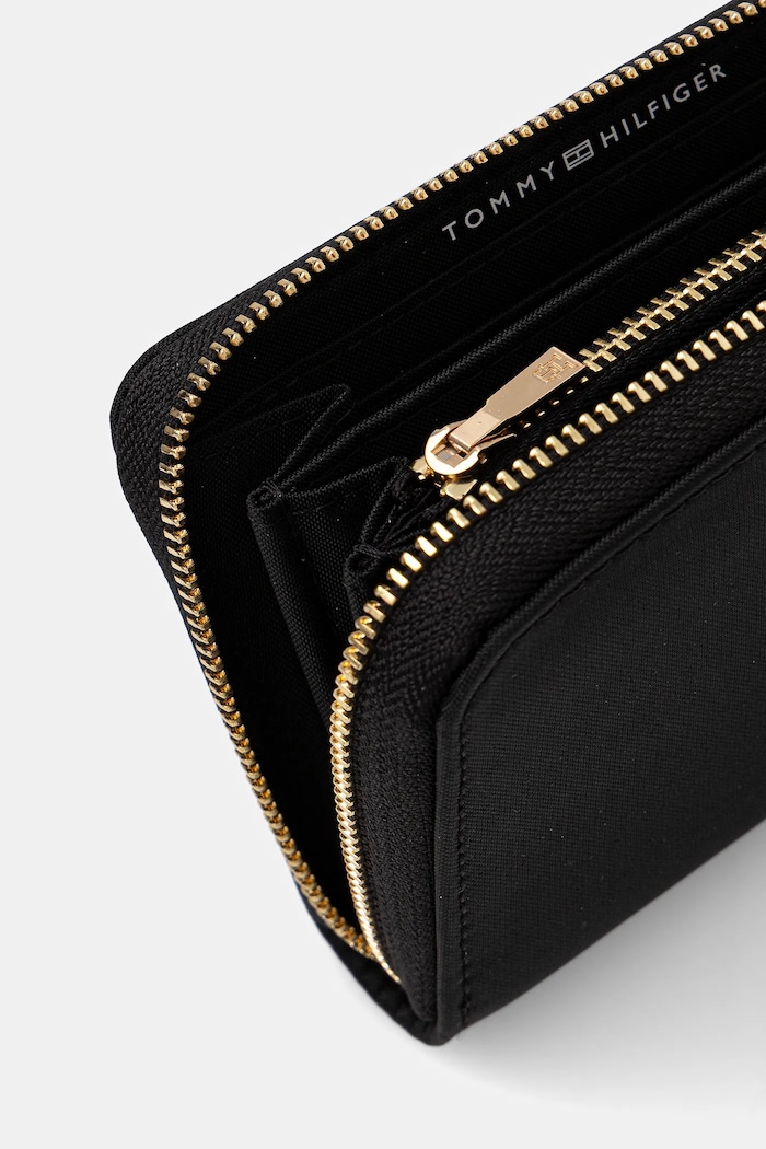 Tommy Hilfiger Portfel AW0AW17741 czarny AW25
