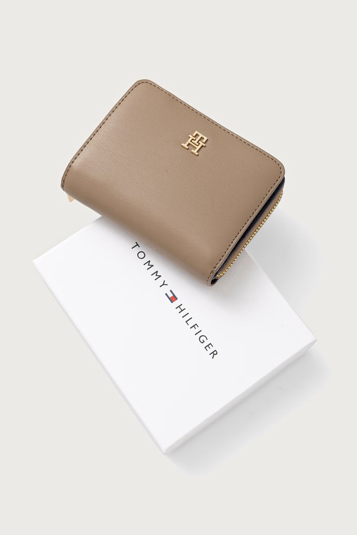 Tommy Hilfiger Peněženka dámská béžová AW0AW17742