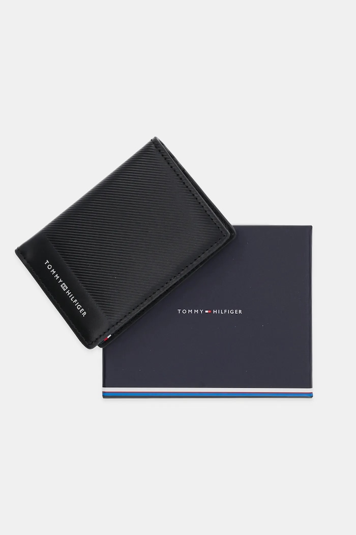 Kožené puzdro na karty Tommy Hilfiger AM0AM13511 čierna