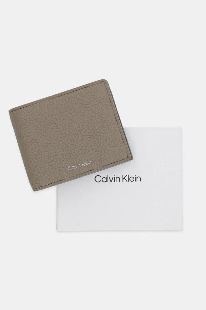 Kožená peněženka Calvin Klein LV04D1028G hnědá