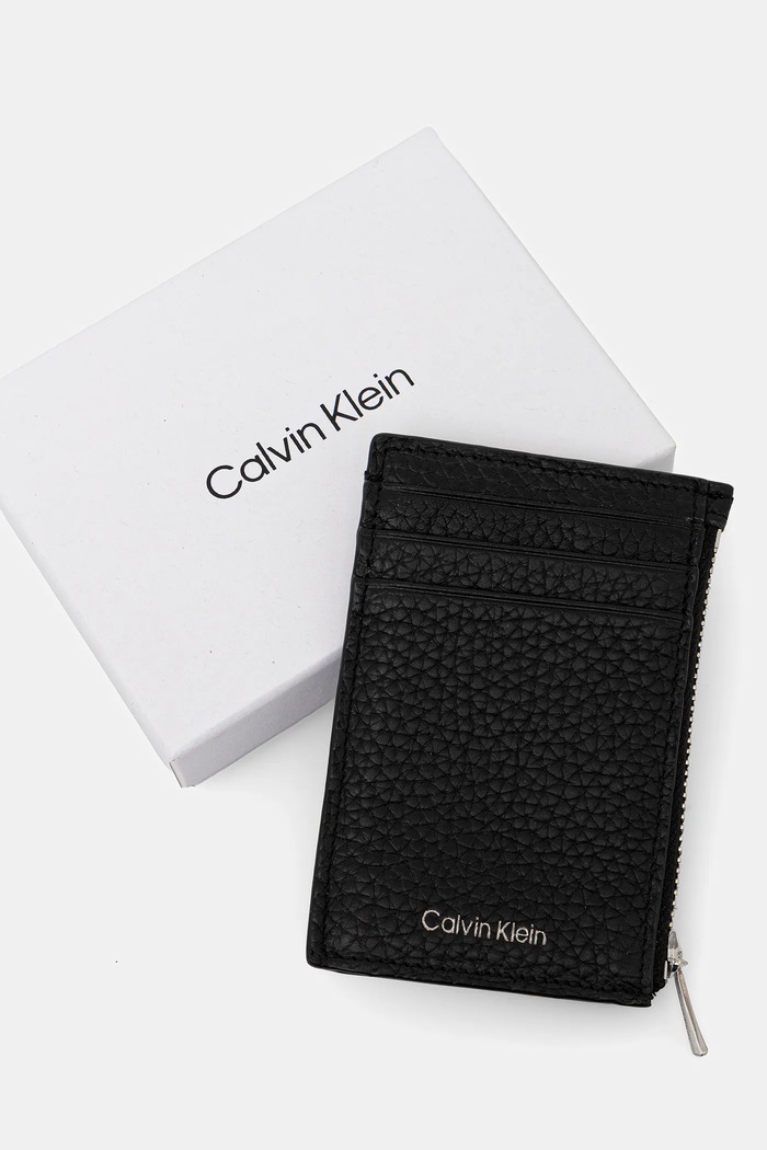 Calvin Klein portfel skórzany czarny LV04D1030G