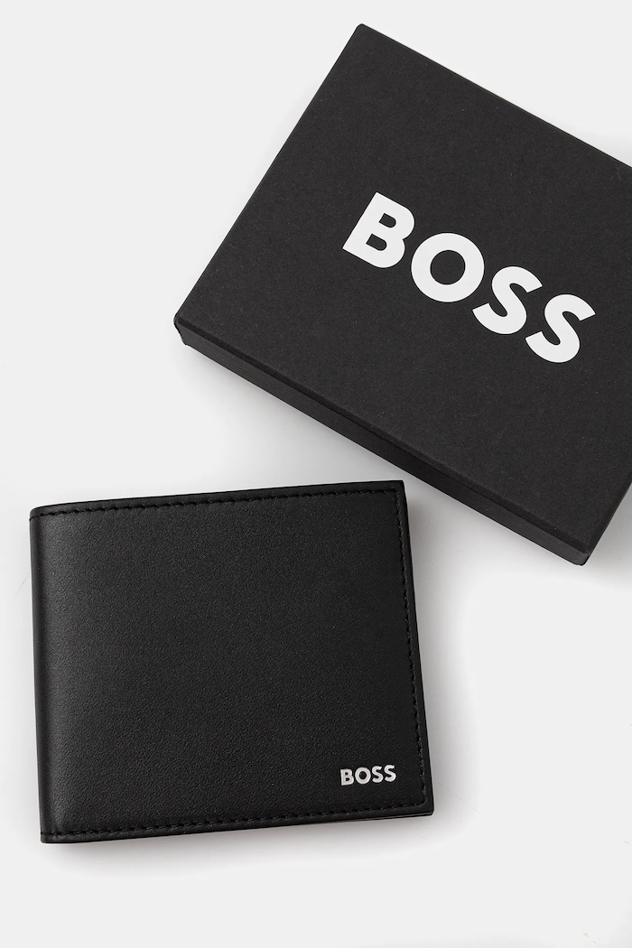 BOSS bőr pénztárca fekete 50548811