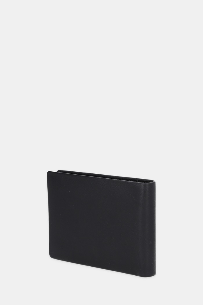 Kožená peňaženka Guess BOSTON SMNEBR.LEA27 čierna AW25
