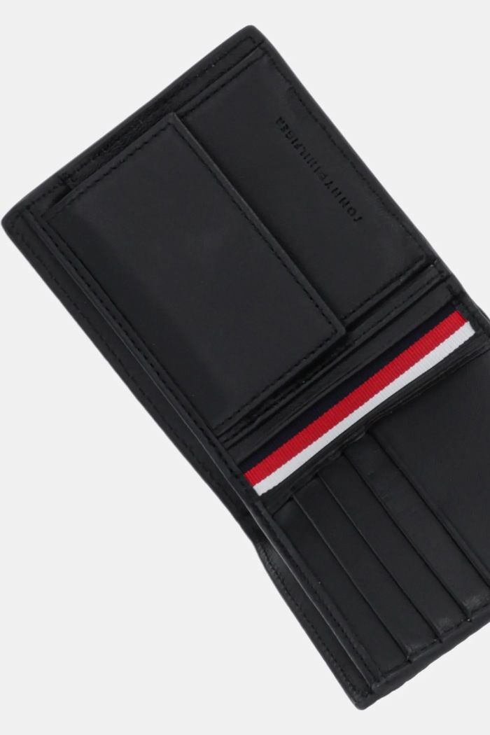 Portfel skórzany Tommy Hilfiger AM0AM13732 czarny