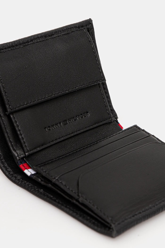 Doplnky Kožená peňaženka Tommy Hilfiger AM0AM13839 čierna