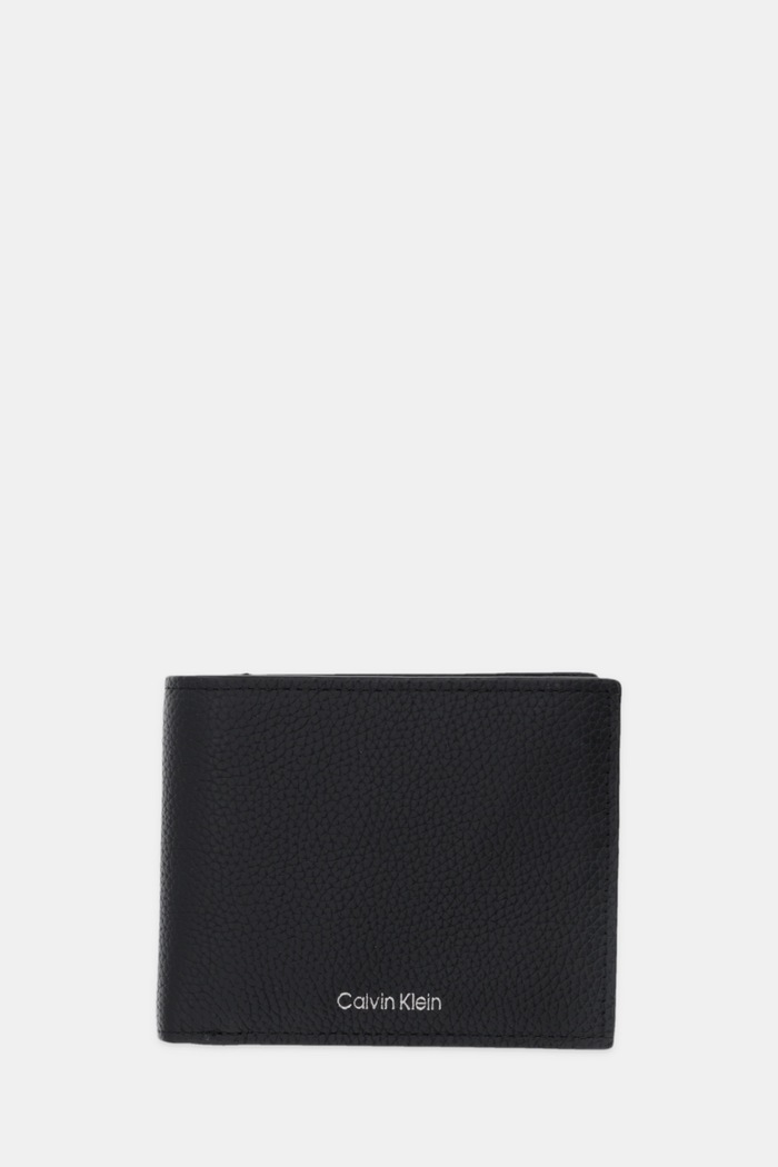 Calvin Klein portafoglio in pelle semplice nero LV04D1138G