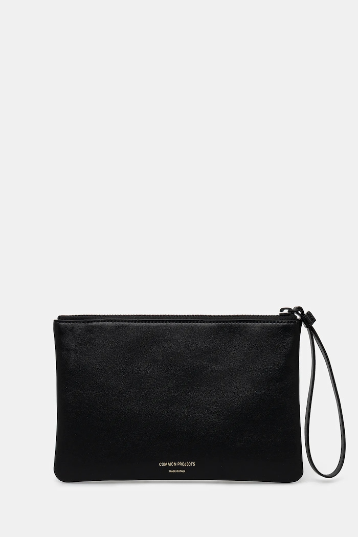 Кожена чанта през рамо Common Projects Small Flat Pouch гладка кожа черен 9187.7547
