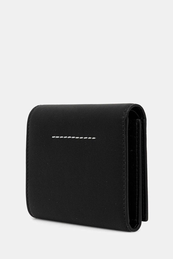 Δερμάτινο πορτοφόλι MM6 Maison Margiela SA6UI0030.P8332.T8013 μαύρο AW25