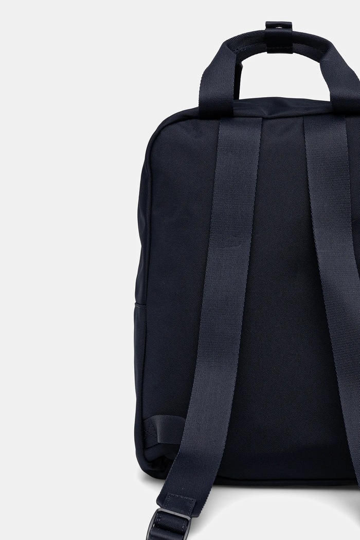 CHLAPEC Dětský batoh Tommy Hilfiger AU0AU02017.9BYA námořnická modř