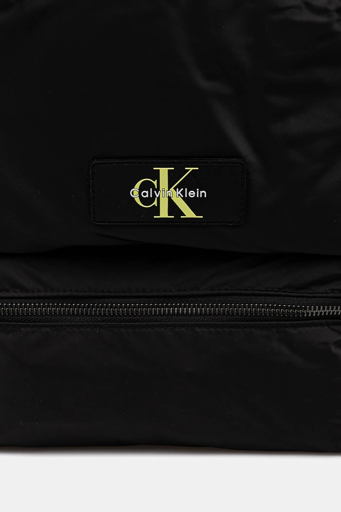 Batoh Calvin Klein černá LV04G3122G