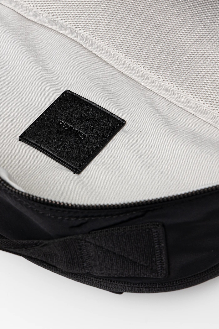 Σακίδιο πλάτης Calvin Klein LV04G3162G μαύρο