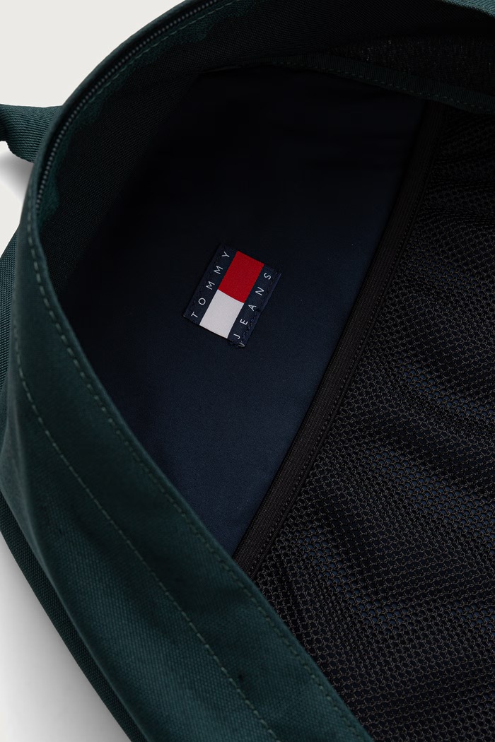 Ruksak za muškarce Tommy Jeans zelena AM0AM13726