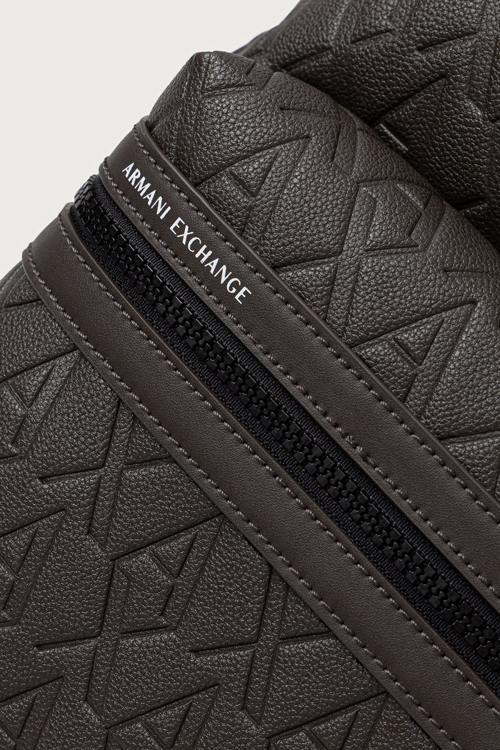 Armani Exchange рюкзак чоловічий коричневий XM000237.AF12133