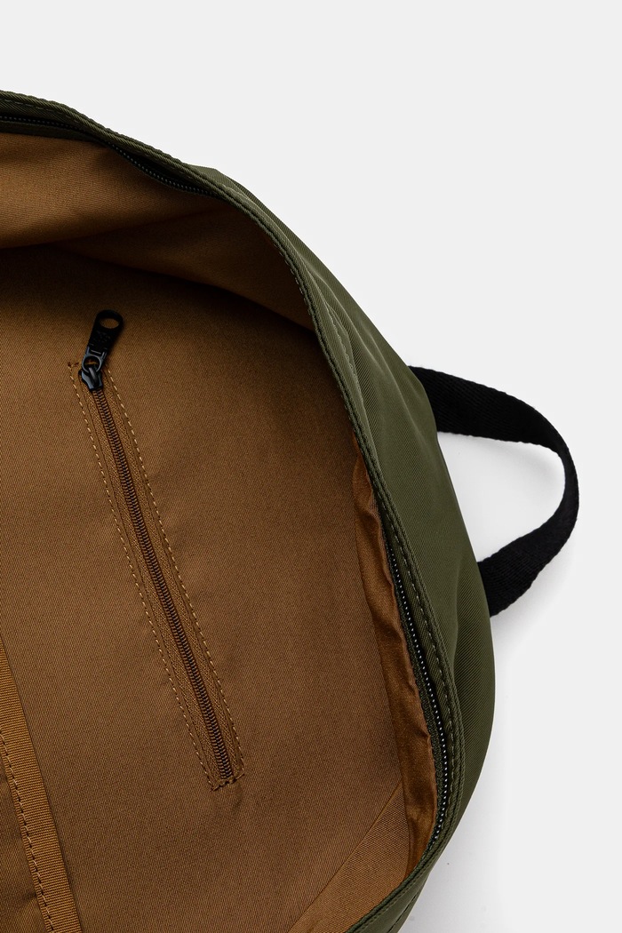 Ruksak Calvin Klein zelená LV04D3114G