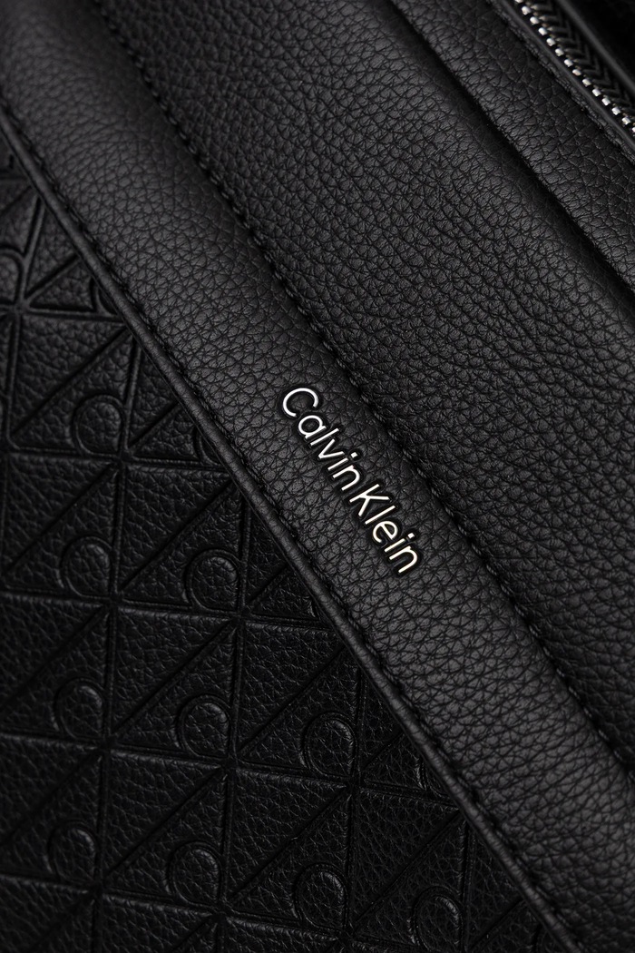 Раница Calvin Klein черен LV04D3202G