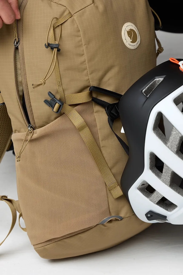 Batoh Fjallraven Abisko Softpack 16L F23200307.221