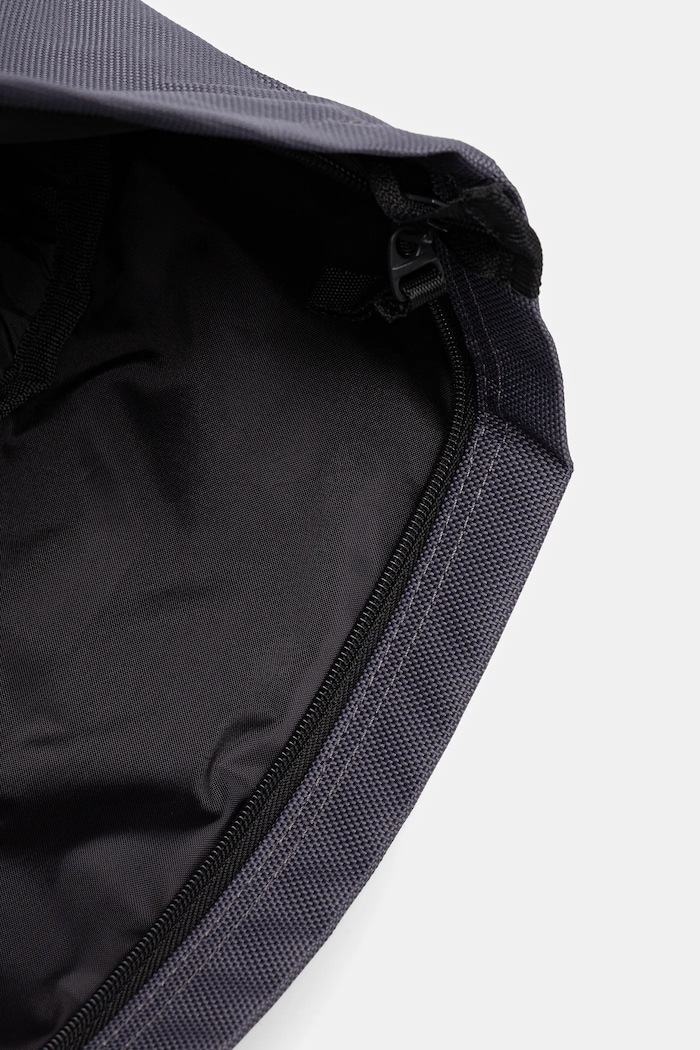 Ruksak adidas JM5445 sivá