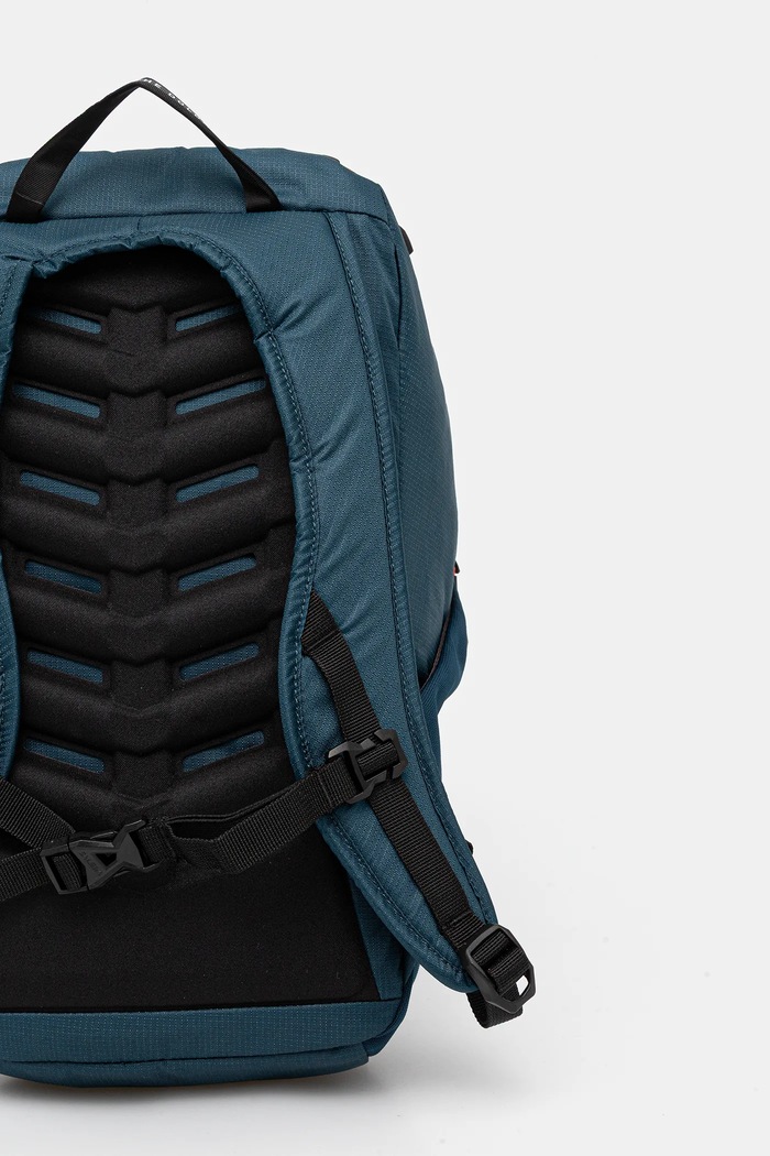 Doplnky Ruksak Salewa Explorer 12L 00.0000075016 zelená