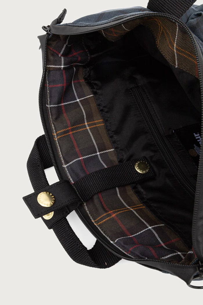 Field Wax Barbour granatowy UBA0714