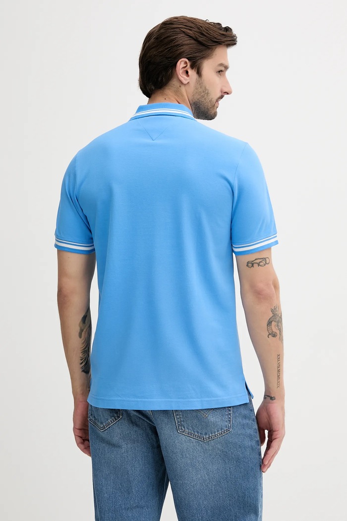 Дрехи Памучна тениска с яка Tommy Jeans DM0DM21846 син