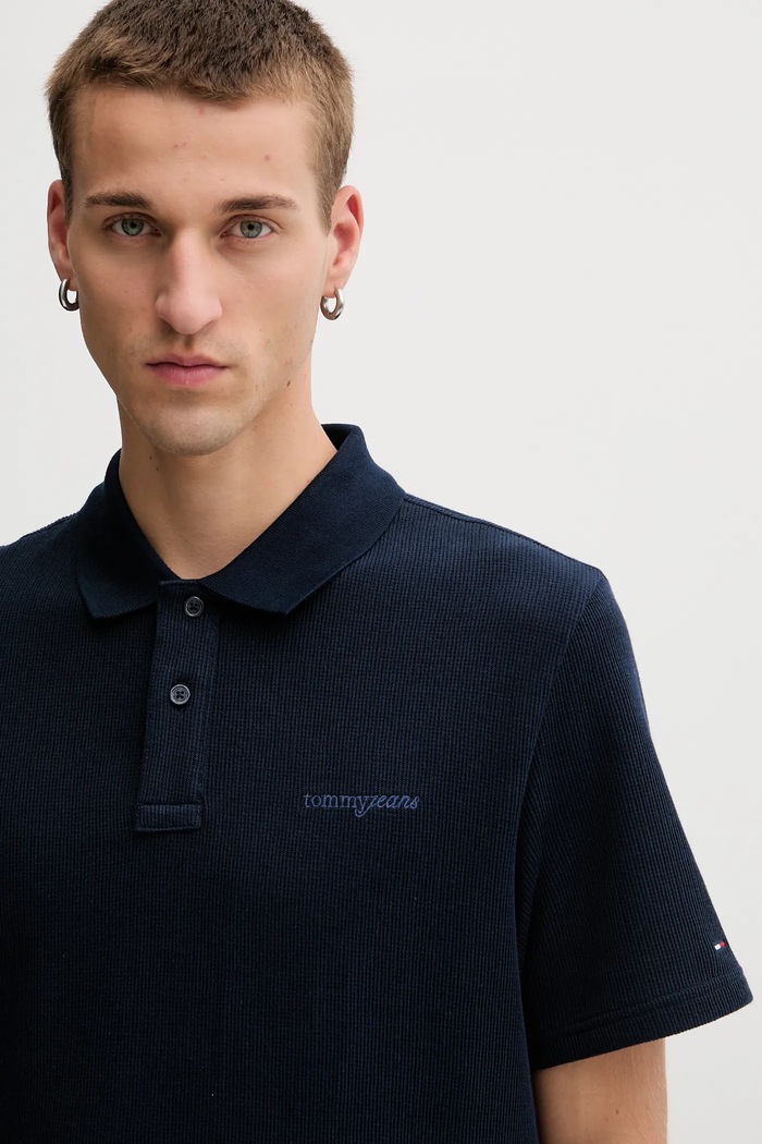 Bavlnené polo tričko Tommy Jeans tmavomodrá DM0DM22415